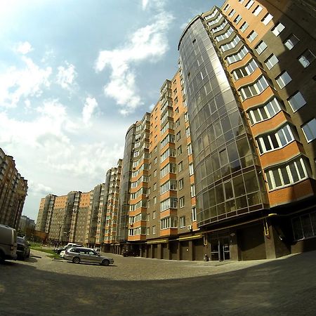 Апартаменты Naberezhnaya Roshen Винница Экстерьер фото